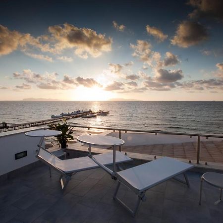 Sunset Beach มาราอูซา ภายนอก รูปภาพ